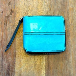 Hobo ZIPPY wallet in AQUA